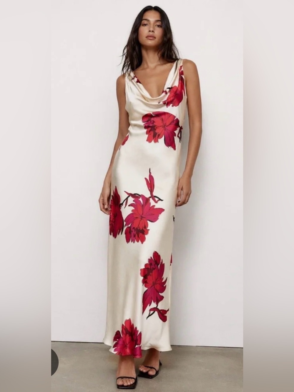 ZARA | Ivory Maxi Dress with Fuchsia Floral Print.